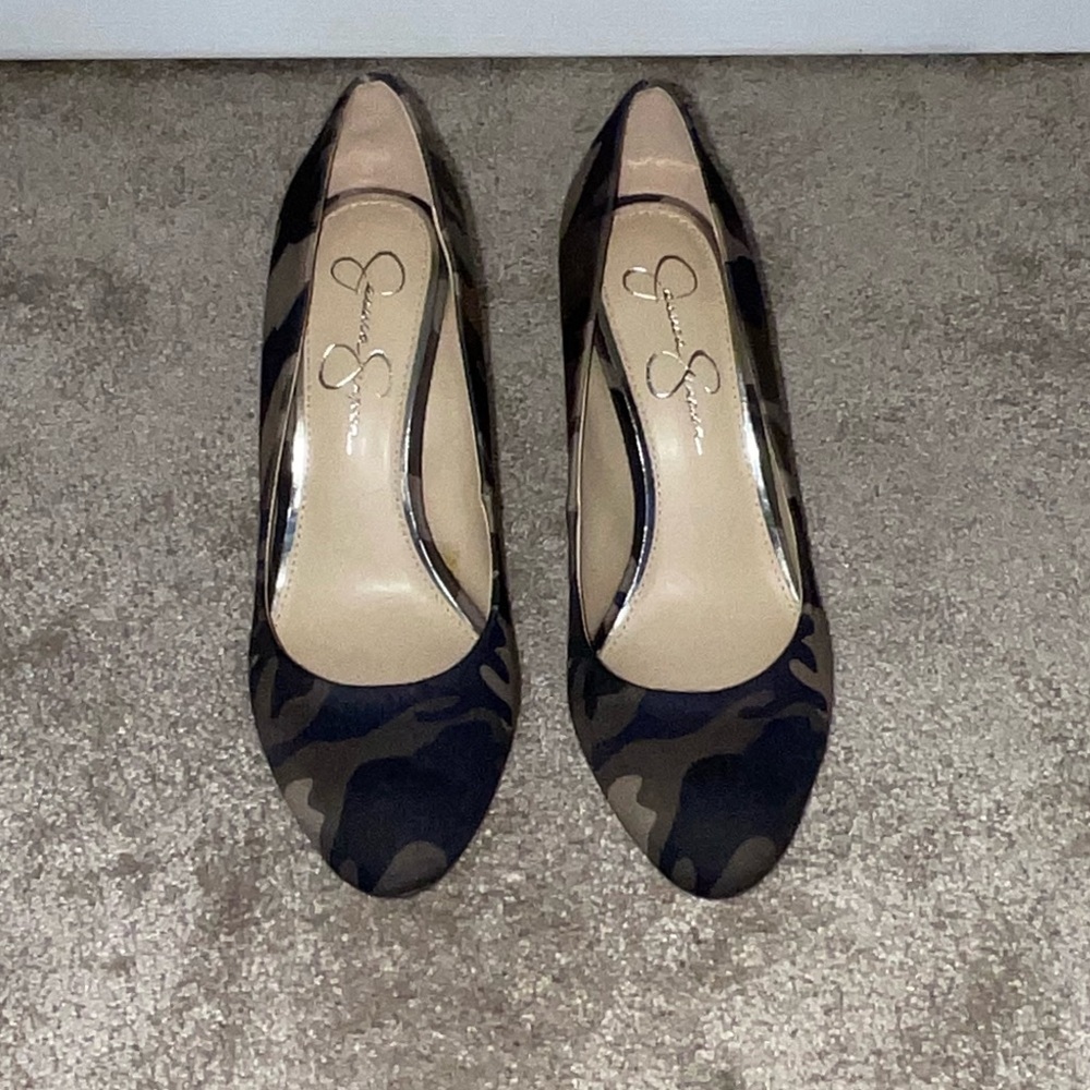 Stylish Camouflage Women's Heels